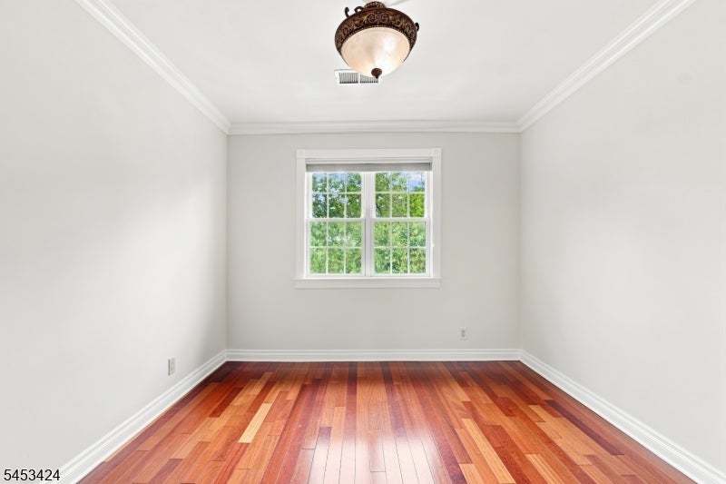 67-75 New England Ave71D 71d
