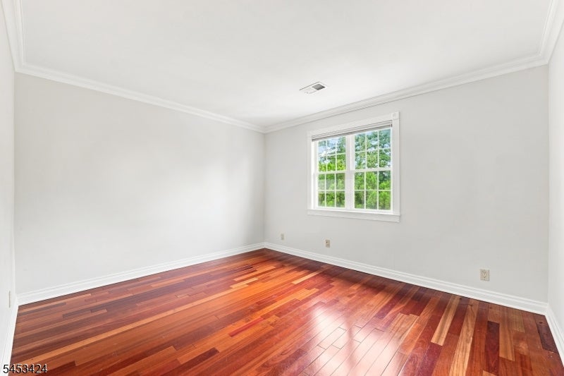 67-75 New England Ave71D 71d