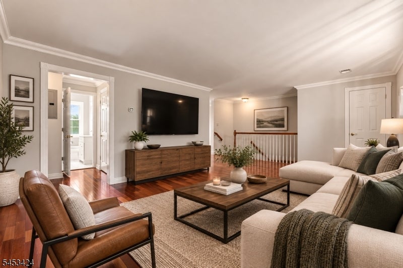67-75 New England Ave71D 71d