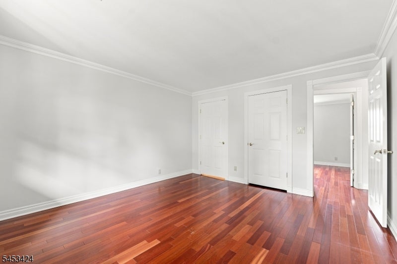 67-75 New England Ave71D 71d