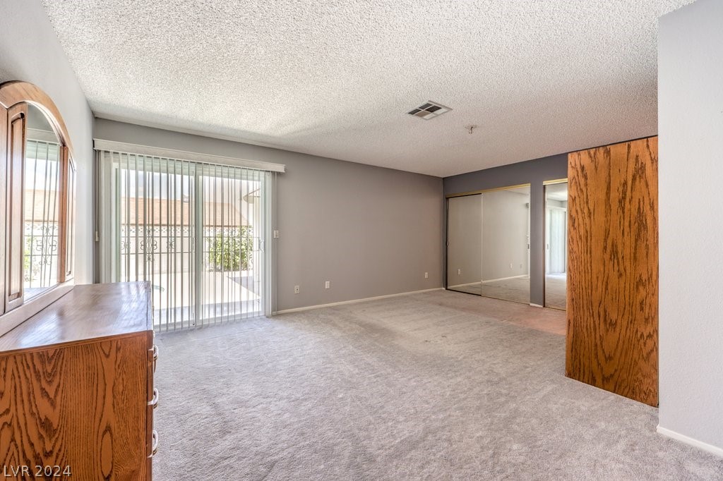 3038 Downing Place