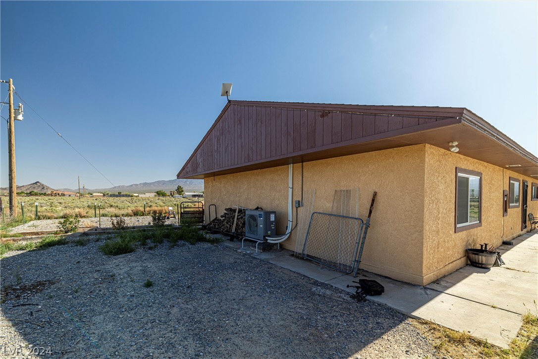 1530 West Simkins Road