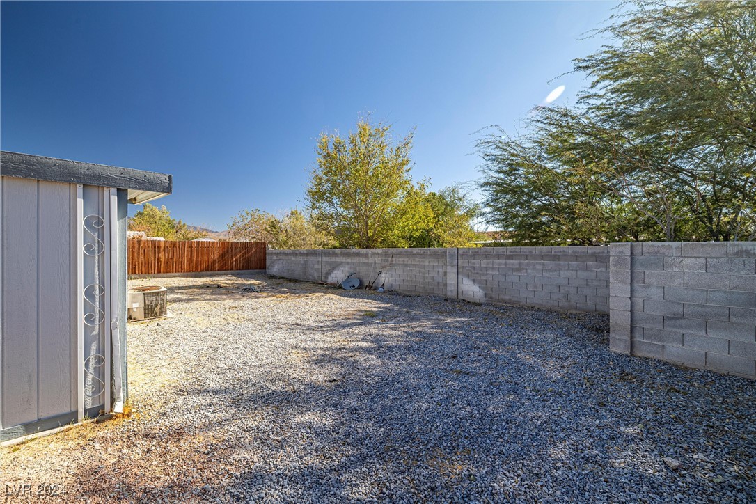 511 East Simkins Road