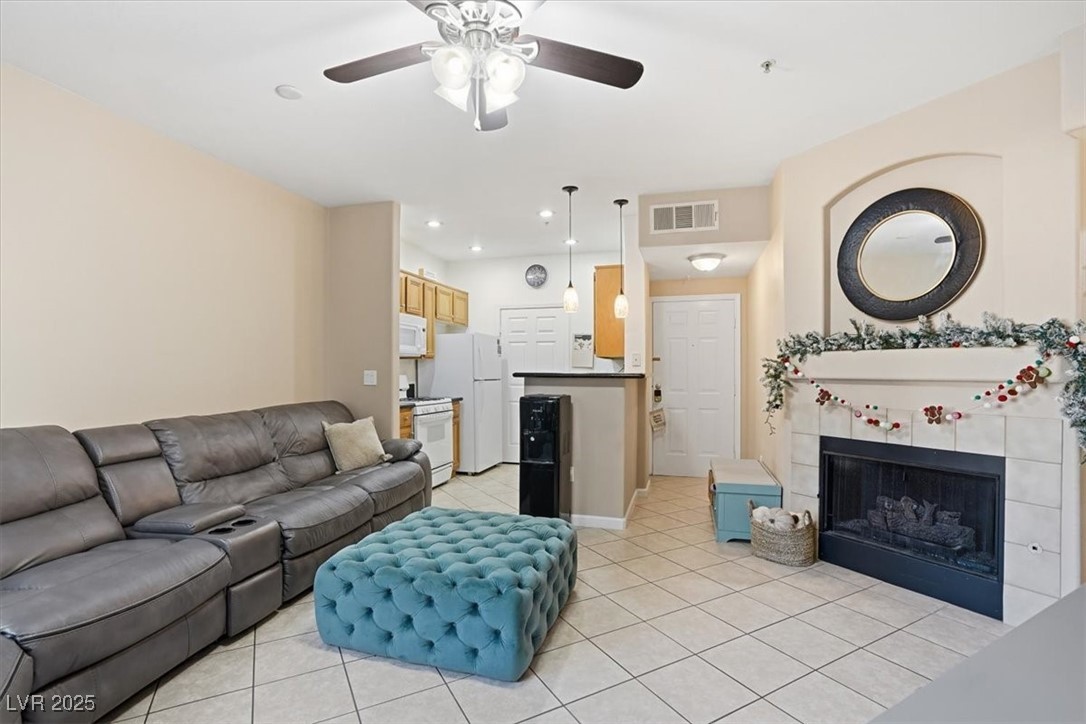 7147 South Durango Drive 111