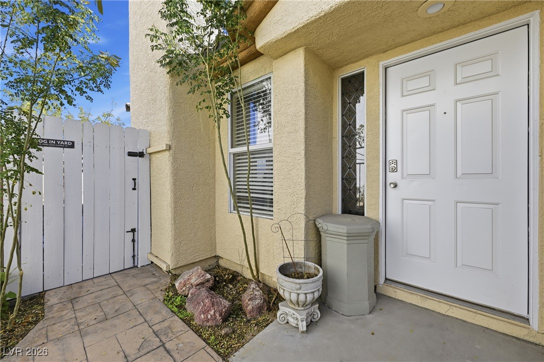 1412 Grape Arbor Way