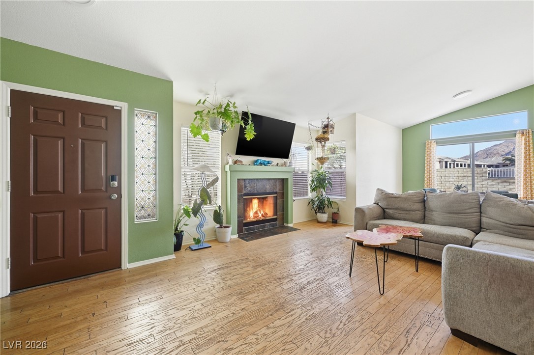 1412 Grape Arbor Way