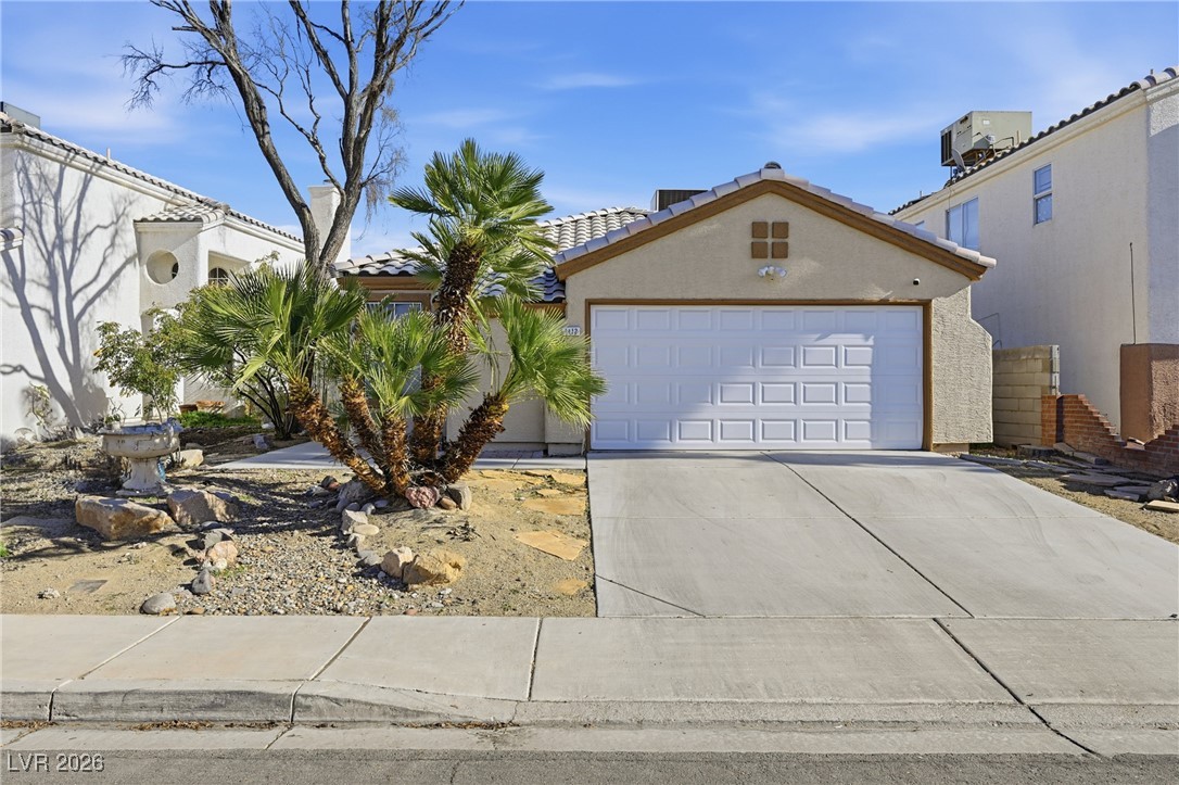 1412 Grape Arbor Way