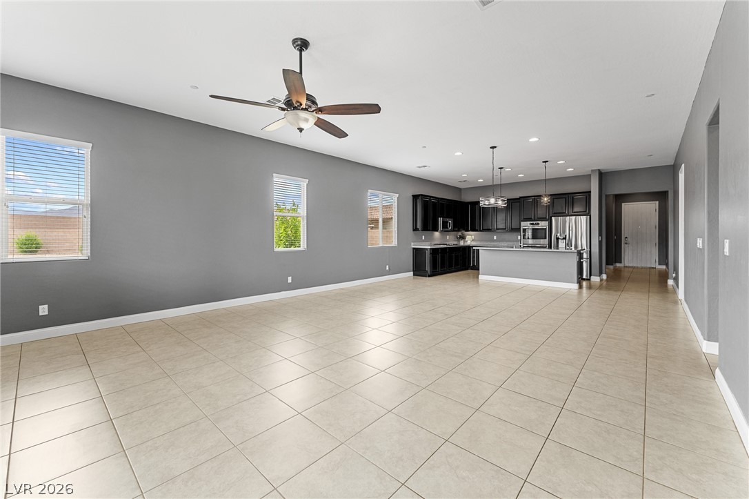 485 Enfatico Place