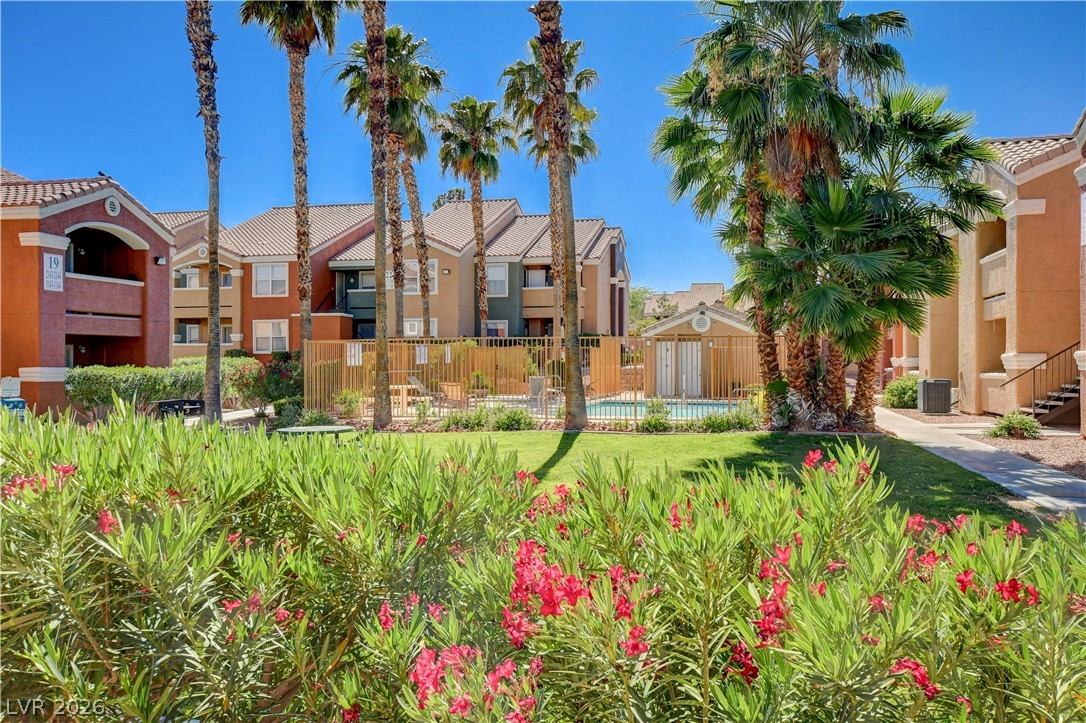 8101 West Flamingo Road 1152