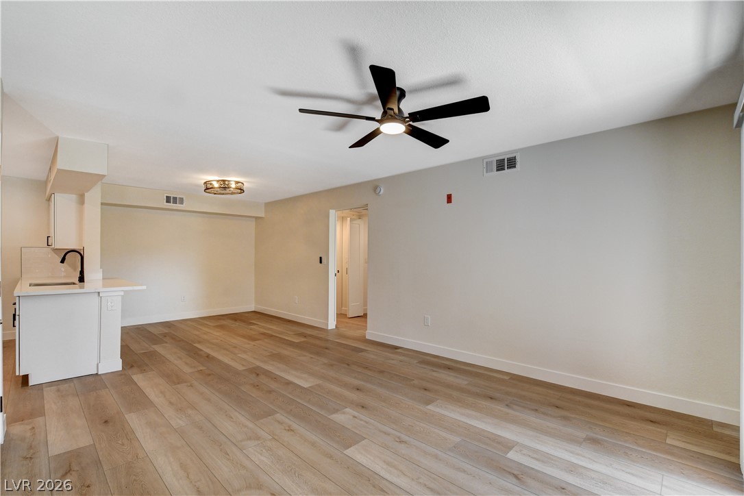 8101 West Flamingo Road 1152