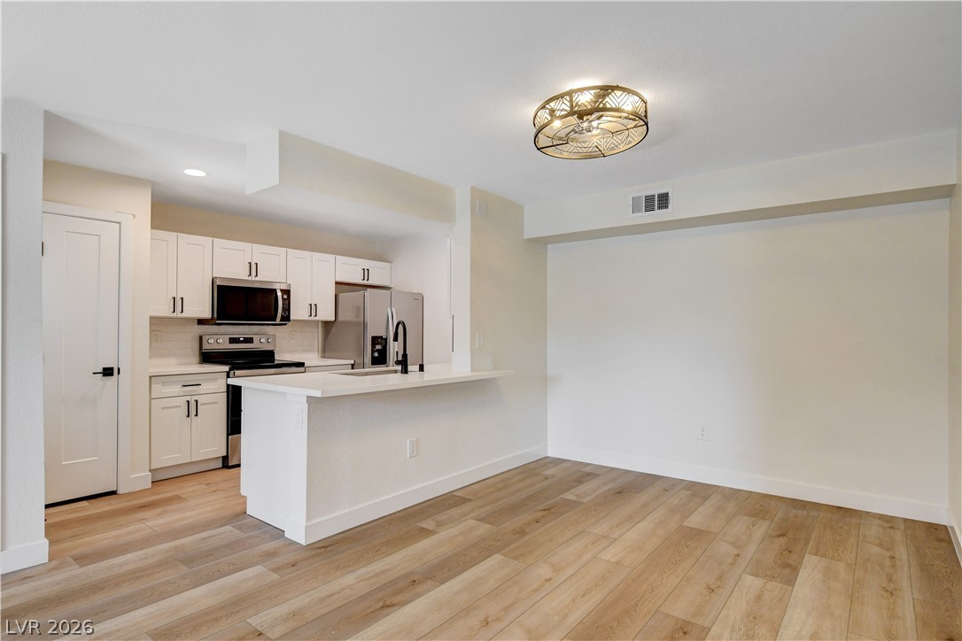 8101 West Flamingo Road 1152