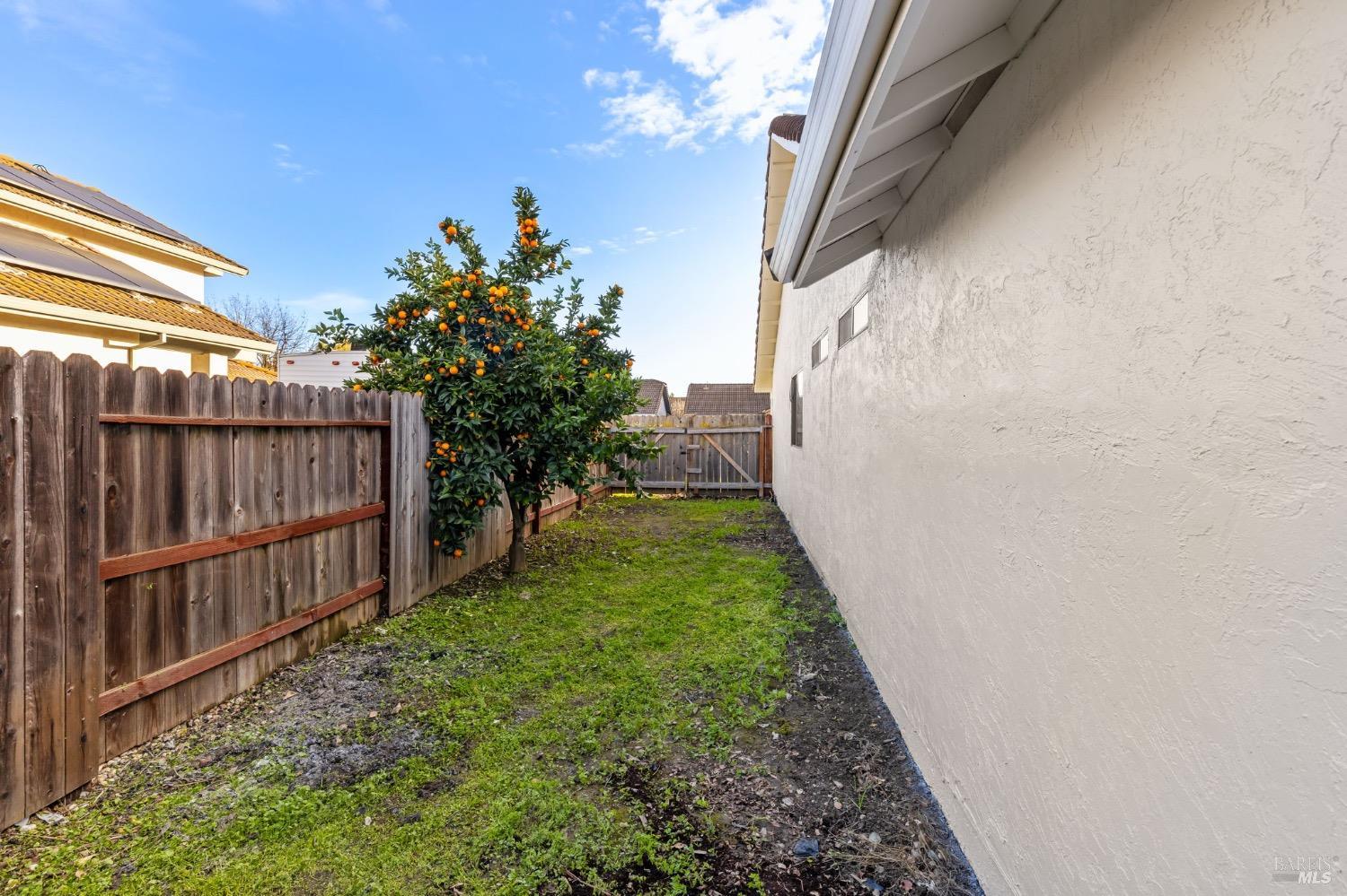 2128 Sunhaven Circle