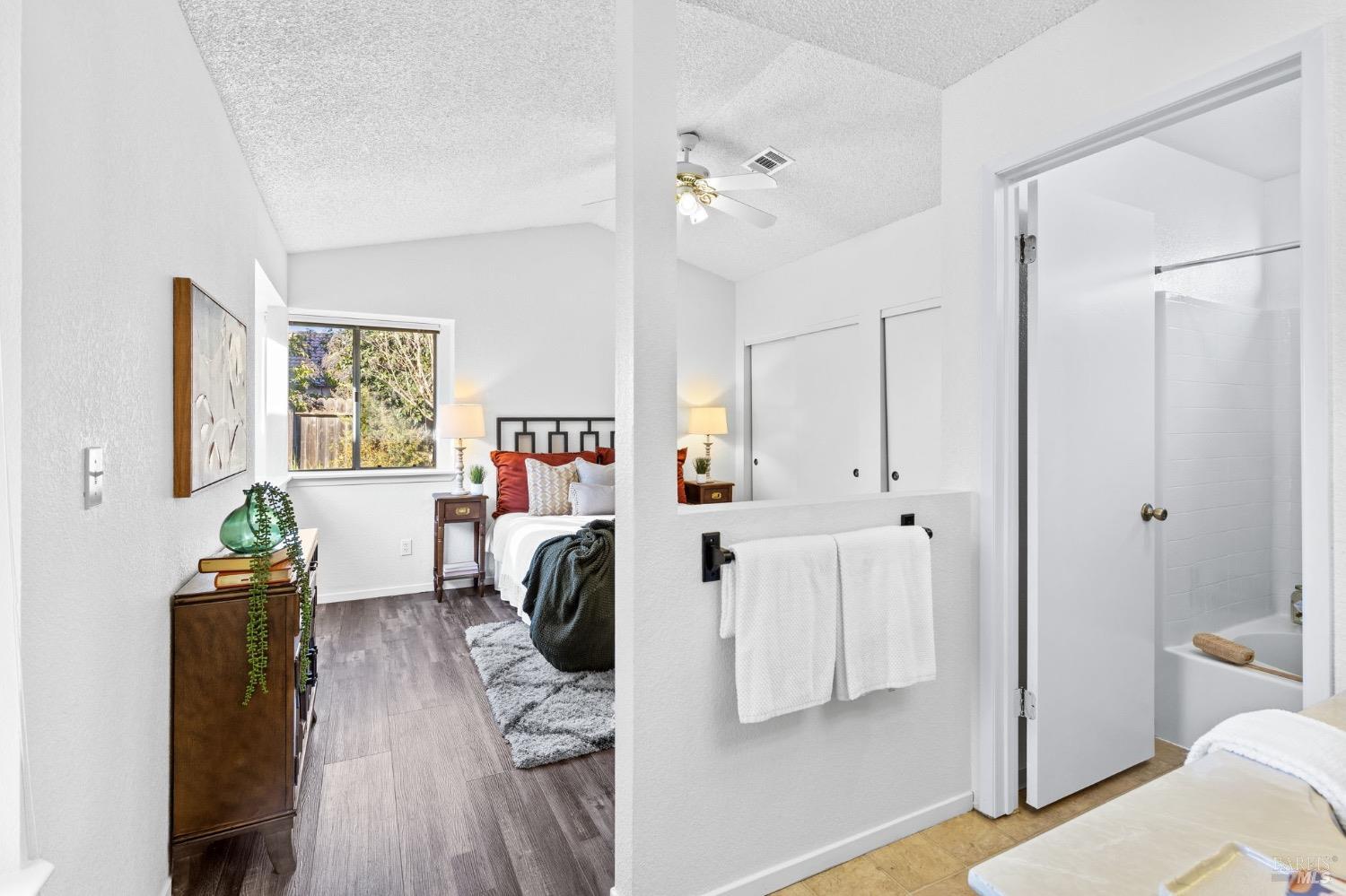 2128 Sunhaven Circle