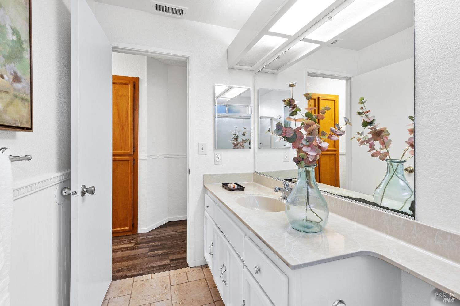 2128 Sunhaven Circle