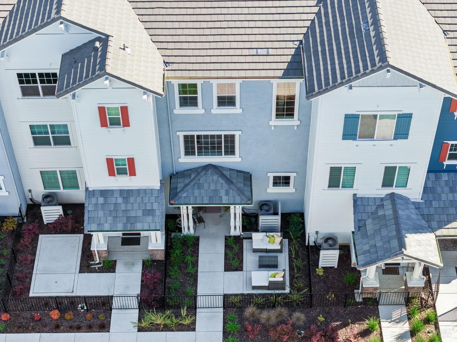 336 Pear Tree Ter #C