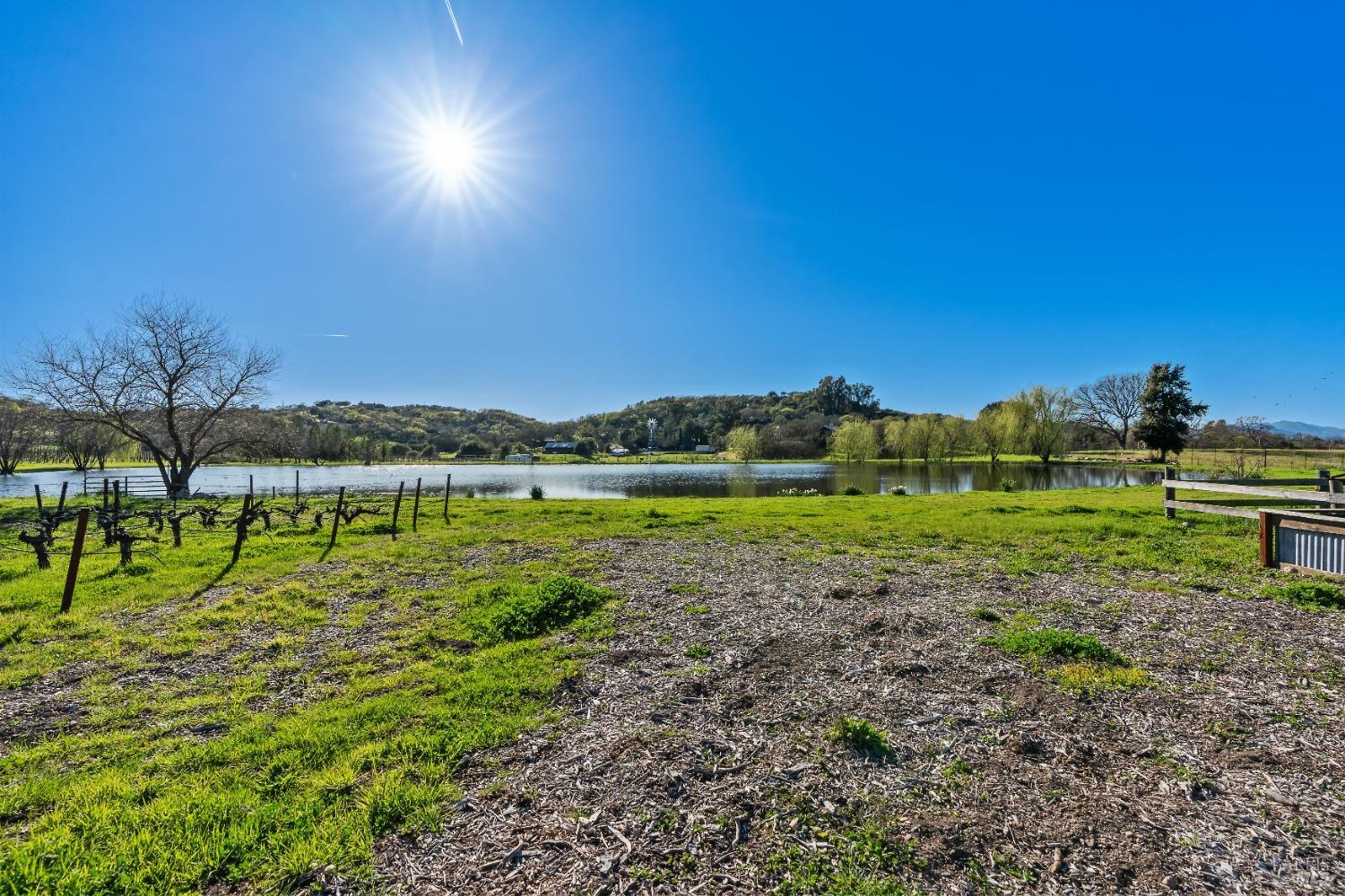 2205 Loma Heights Rd