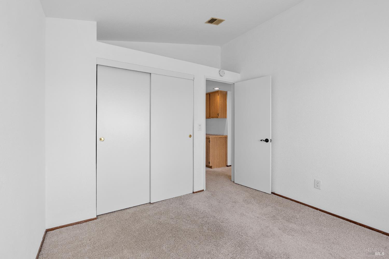 124 Nalisty Dr