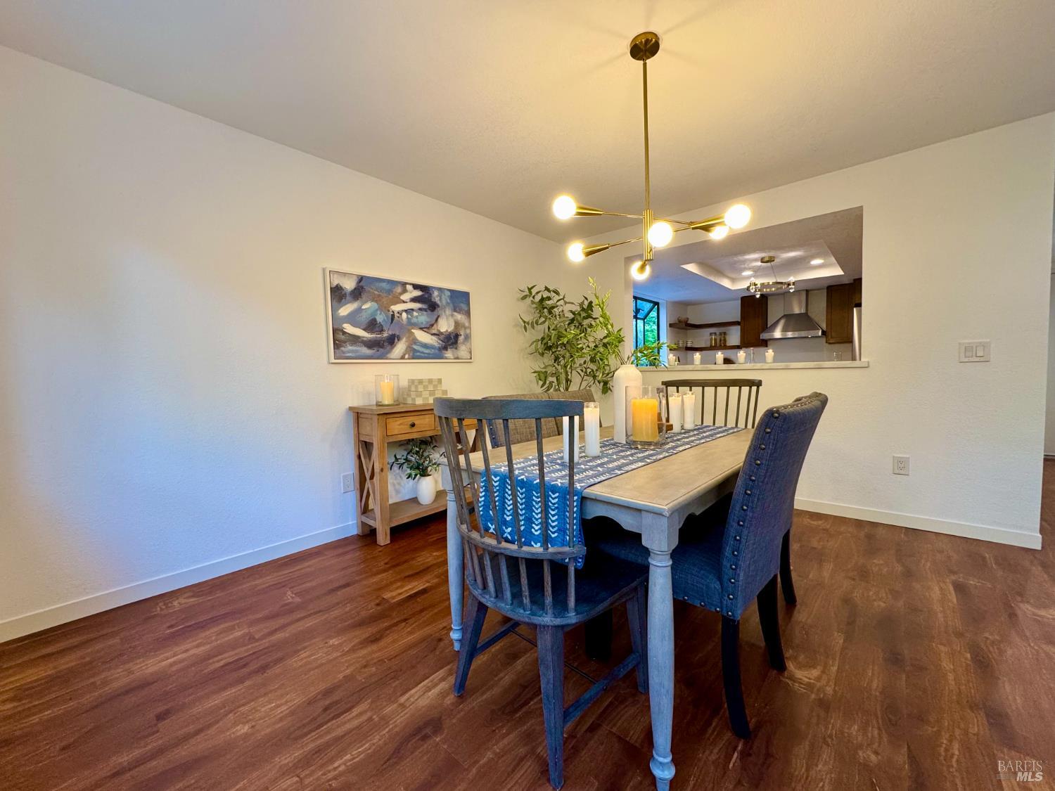 124 Nalisty Dr