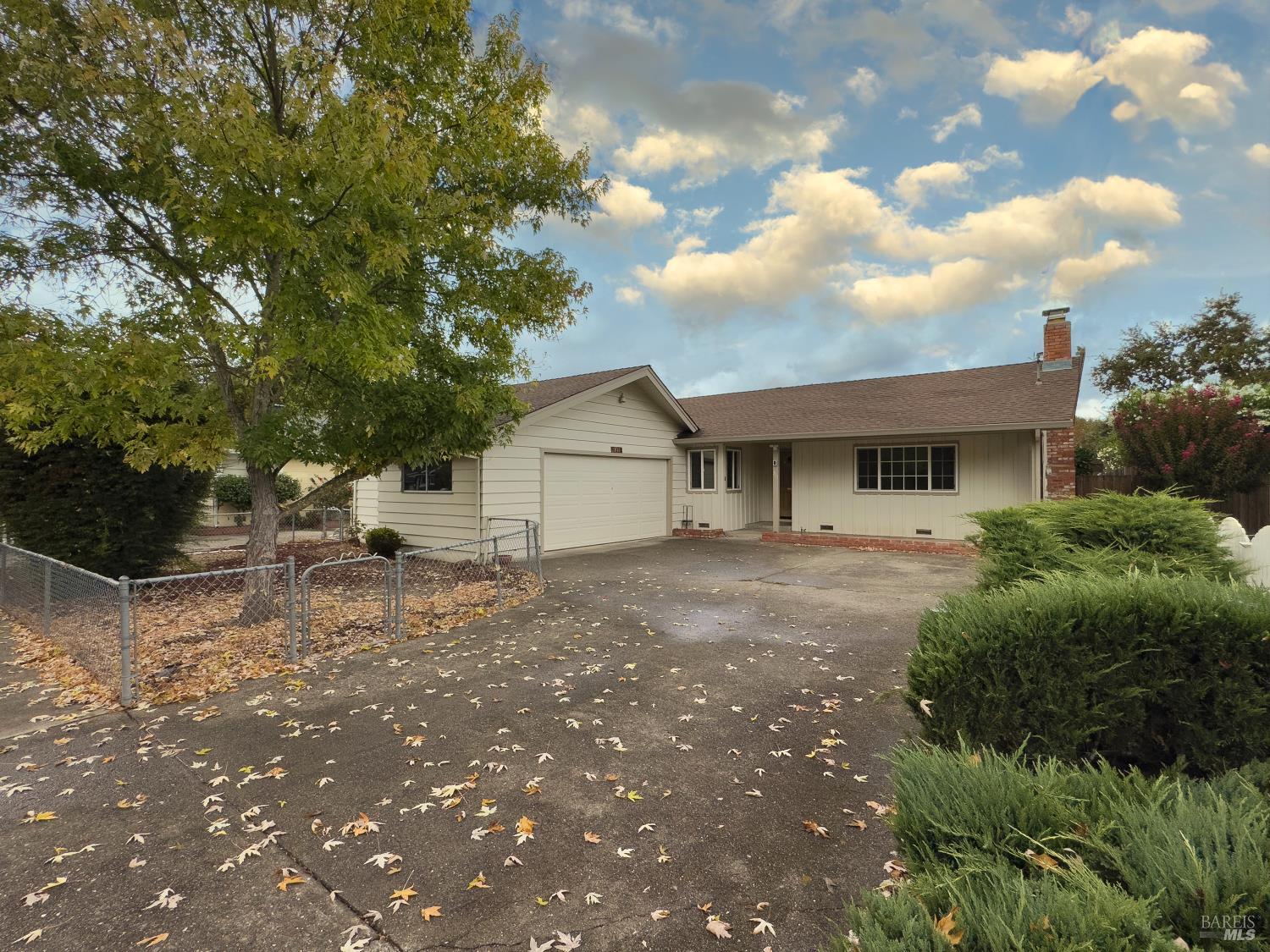 311 Dechene Ave