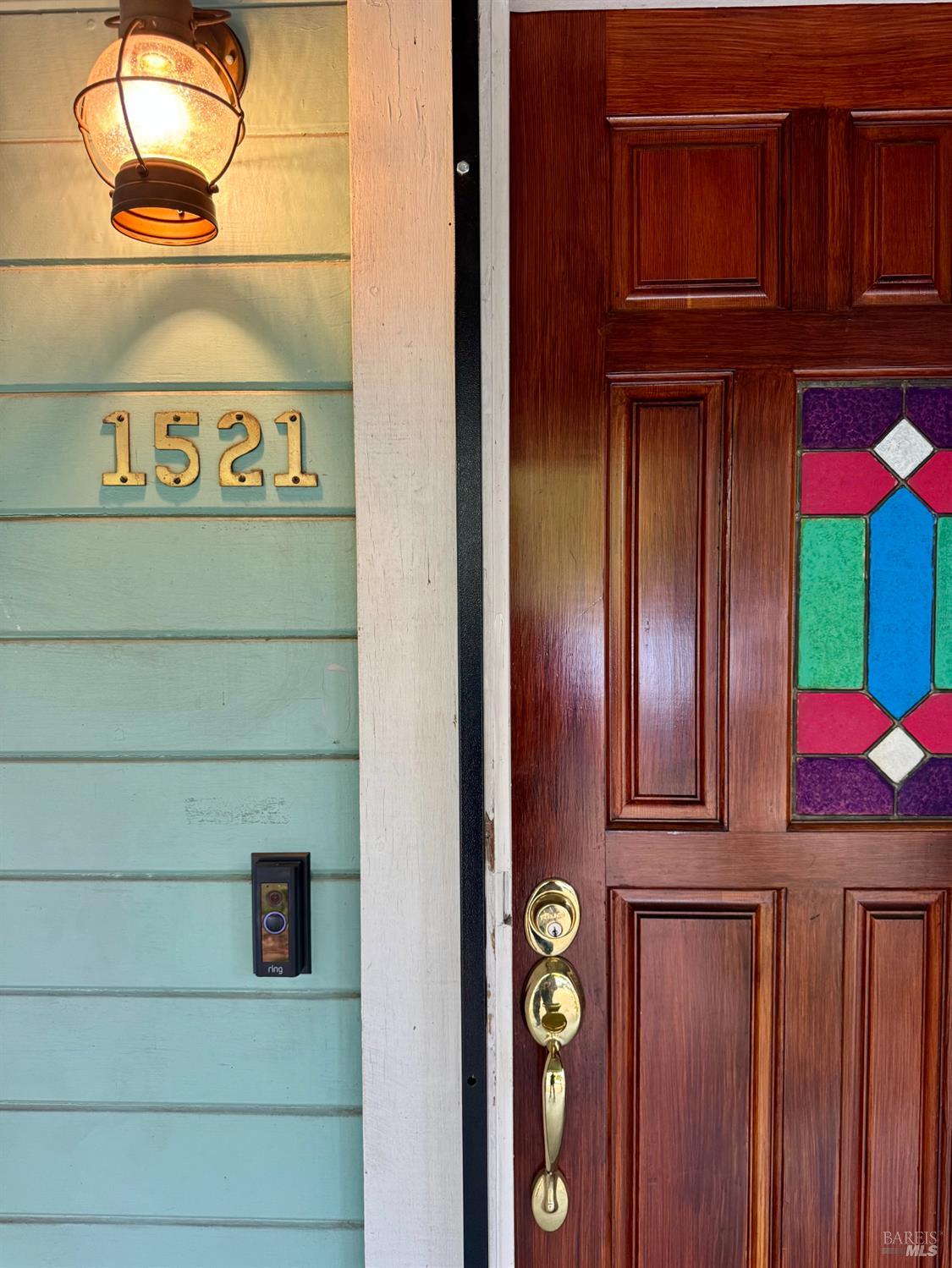 1521 Park Ave