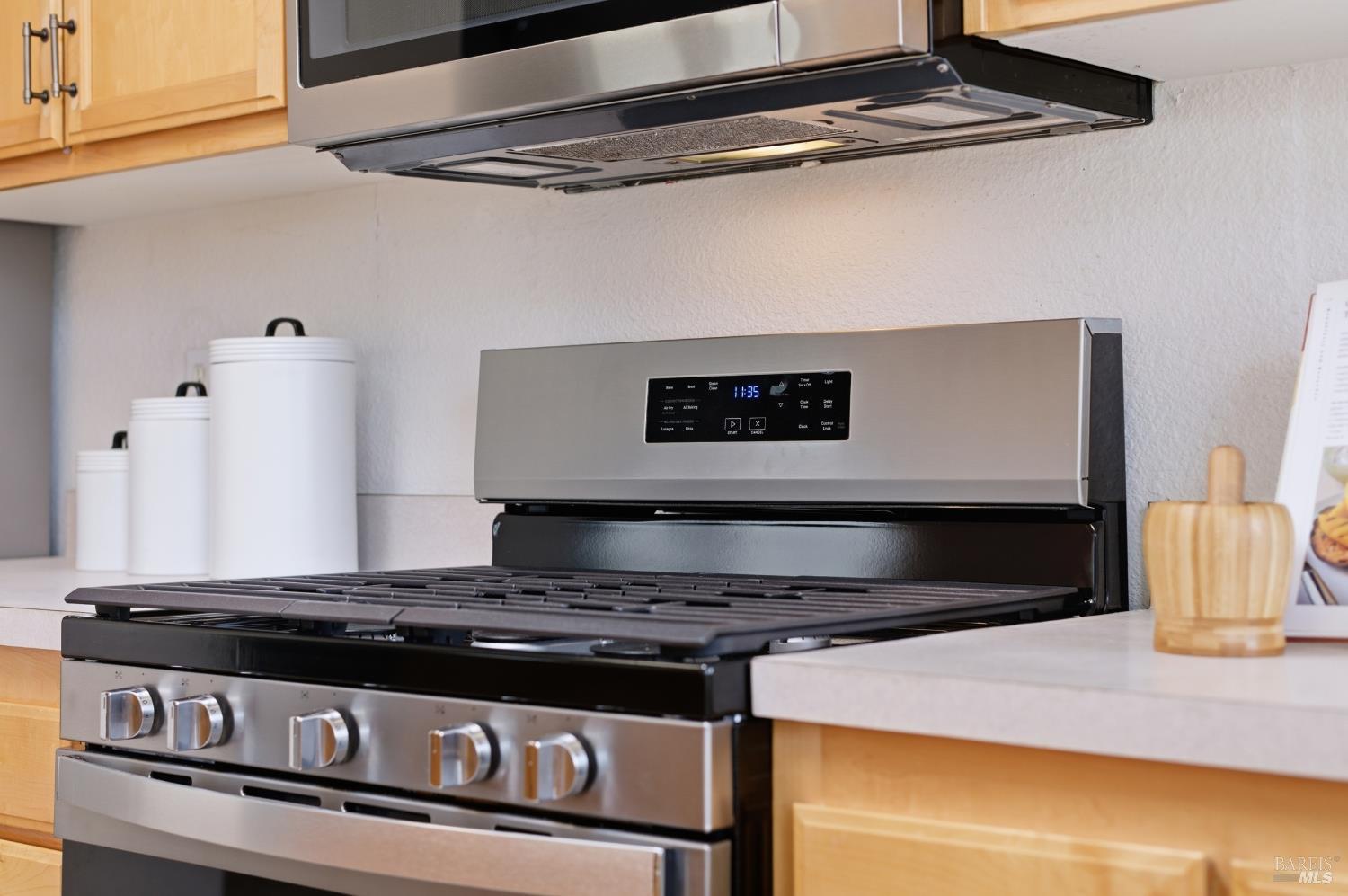 6468 Washington Street Unit: #16