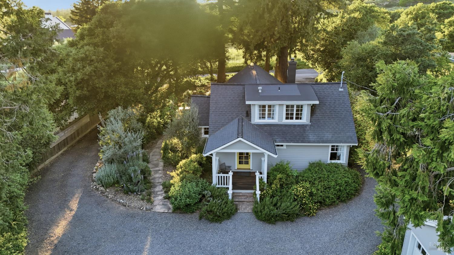 2072 Kirkland Avenue