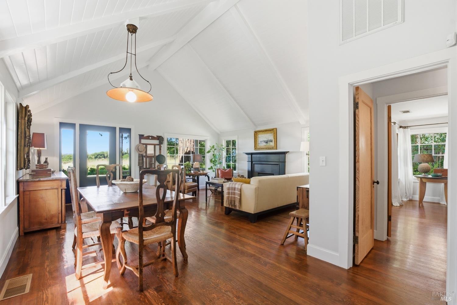 2072 Kirkland Avenue