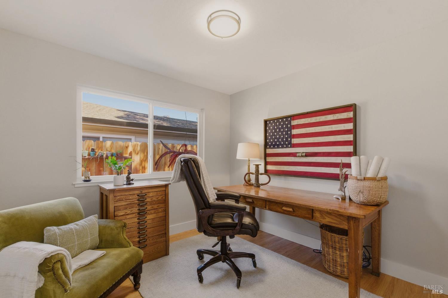 2512 Macgregor Court