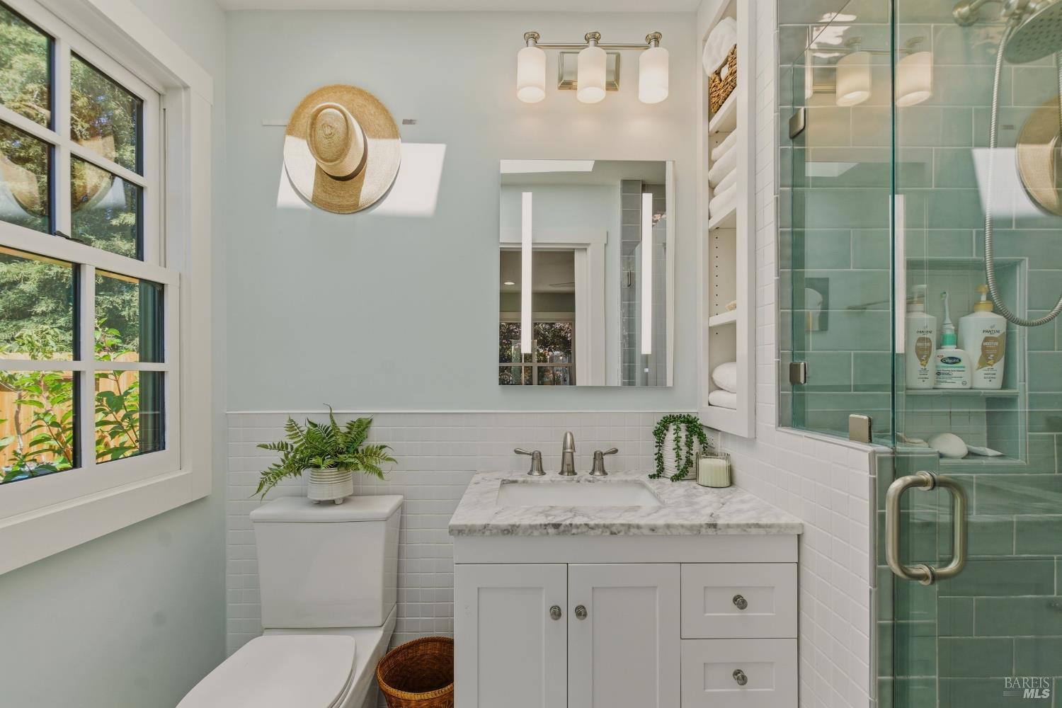2512 Macgregor Court