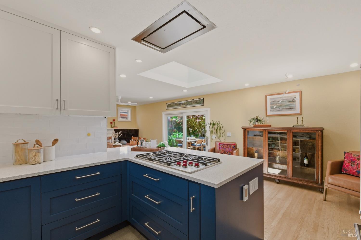 2512 Macgregor Court