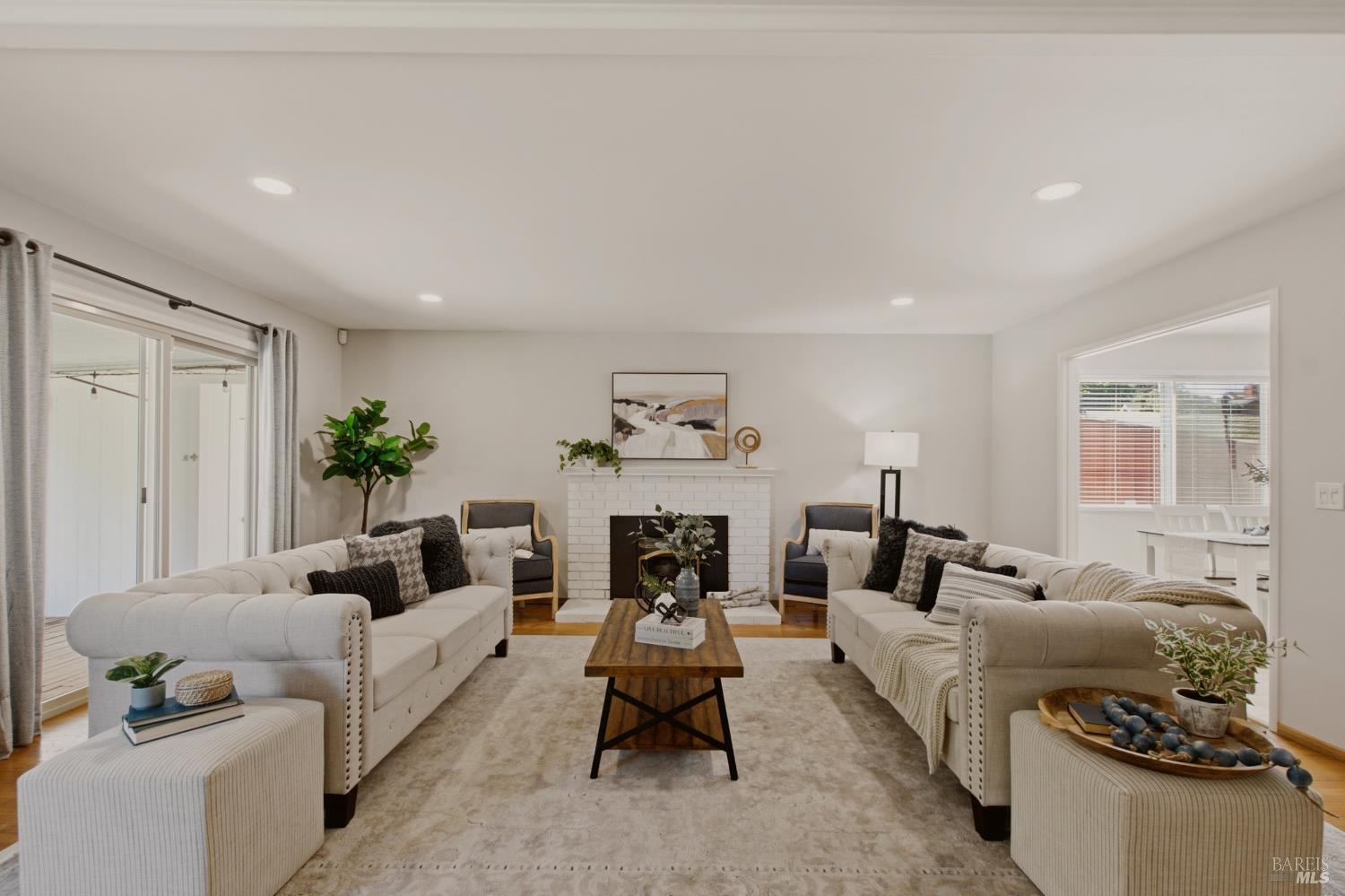 1931 Sereno Drive