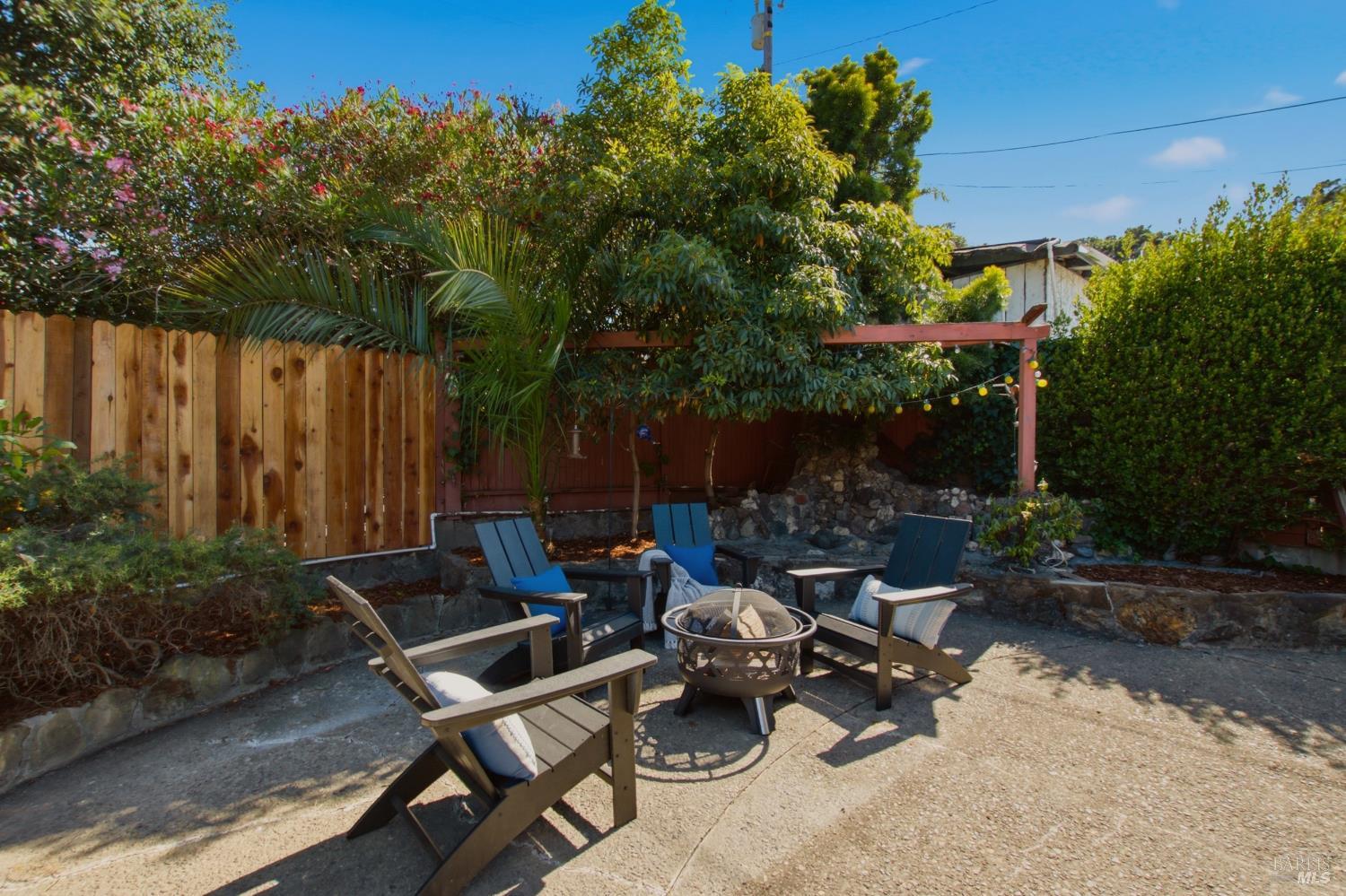 1931 Sereno Drive