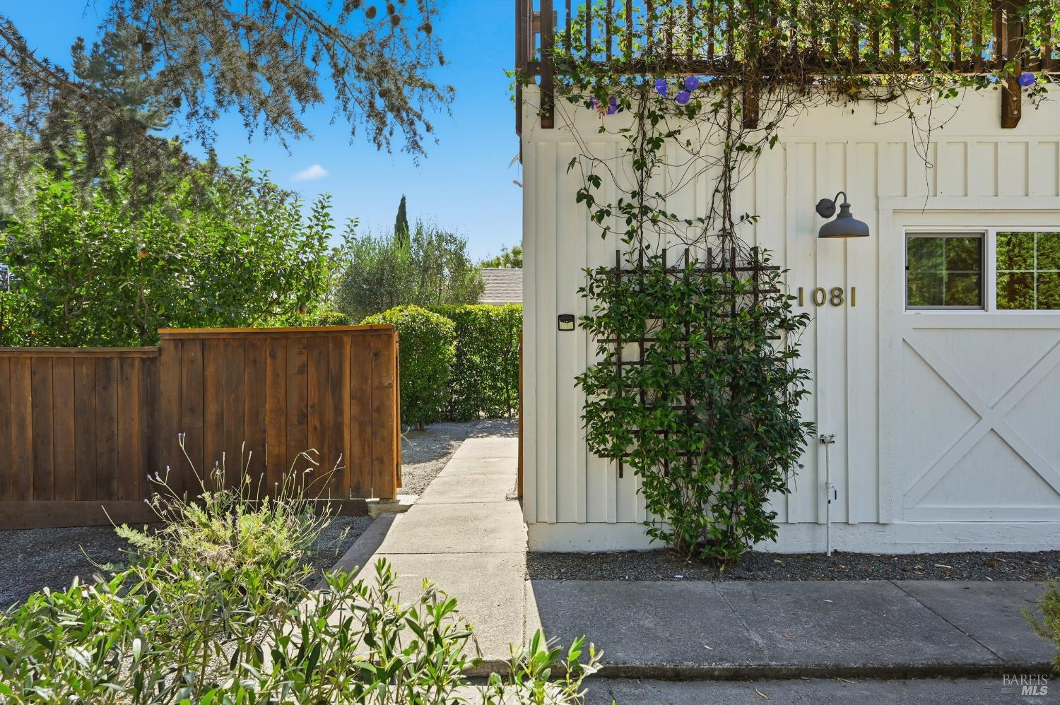 1081 Evans Avenue
