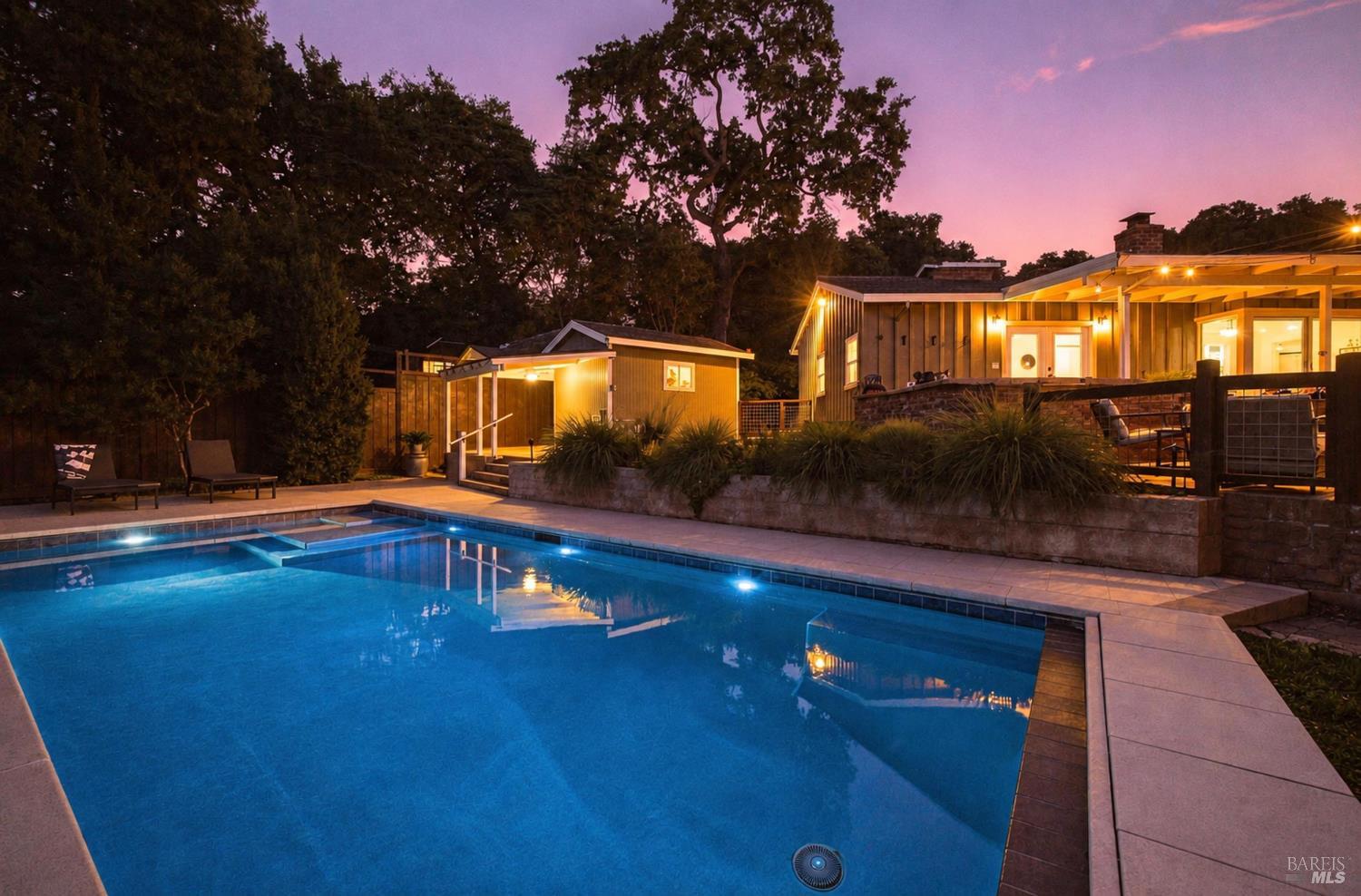 50 Oakcrest Court