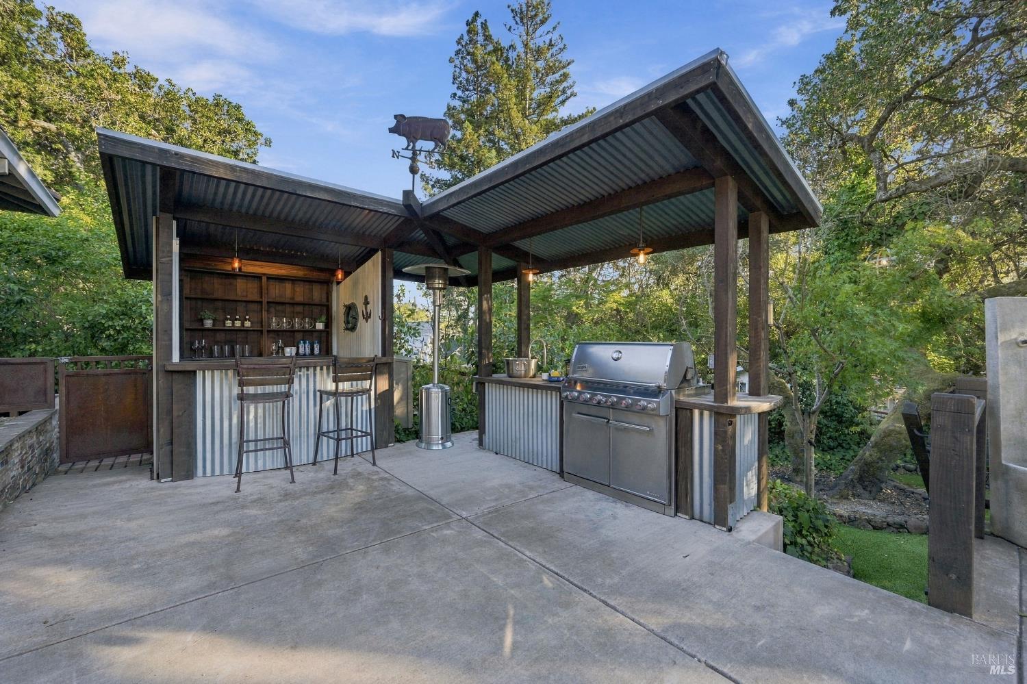 50 Oakcrest Court