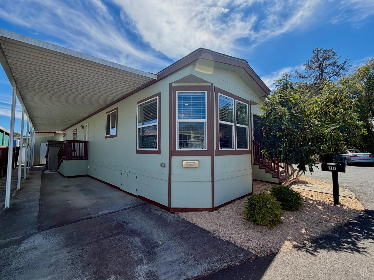 317 Mark Way