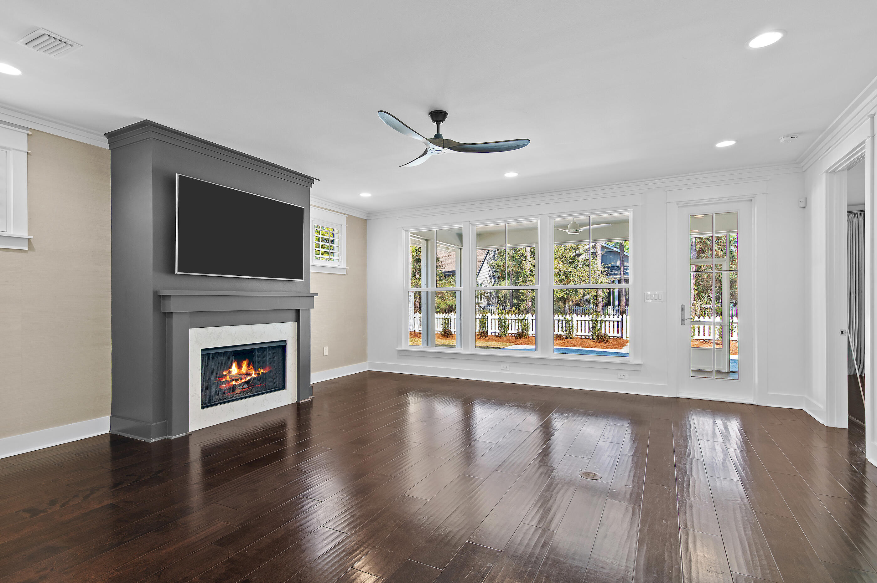 232 Medley Street