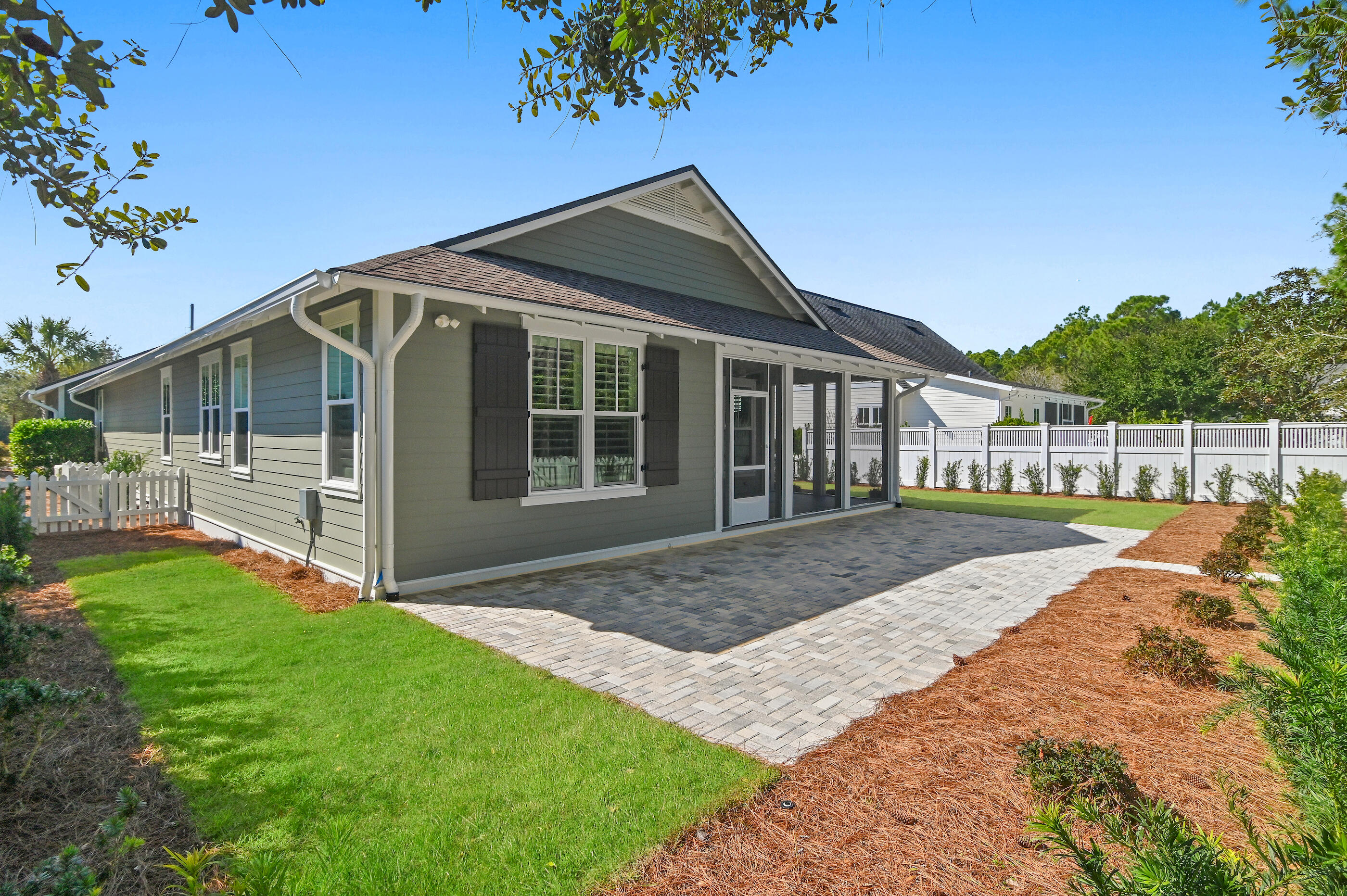 232 Medley Street