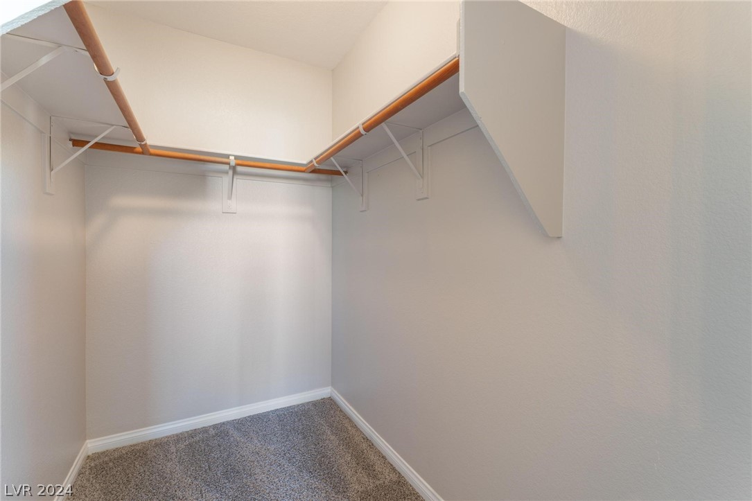 6469 Raven Hall Street