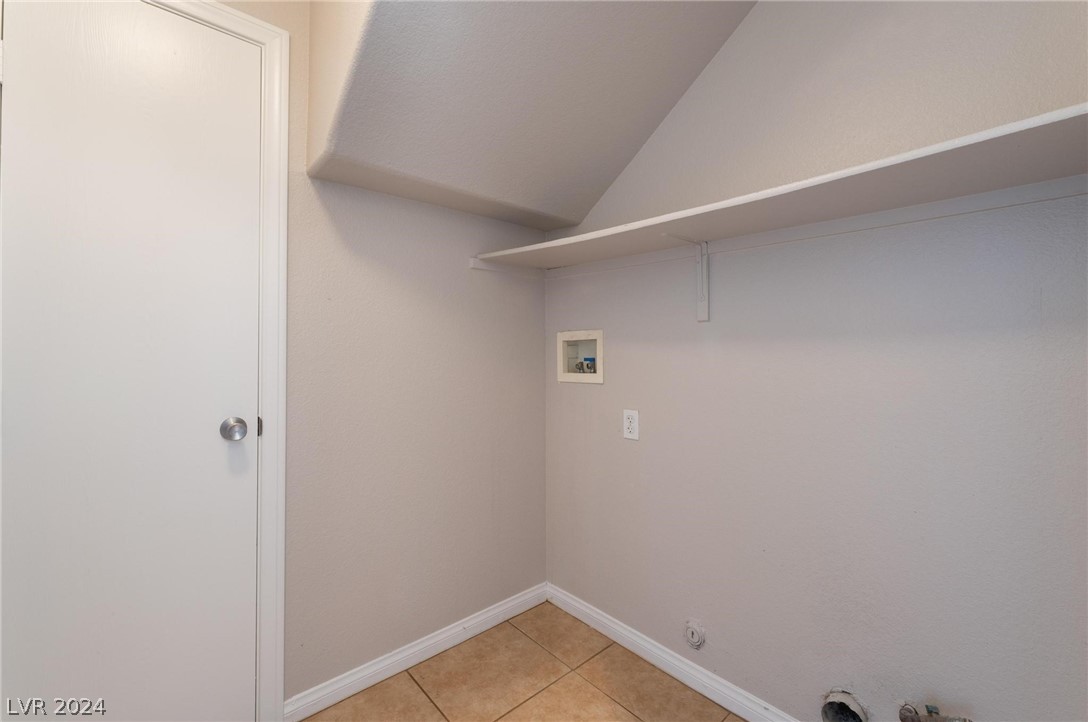 6469 Raven Hall Street