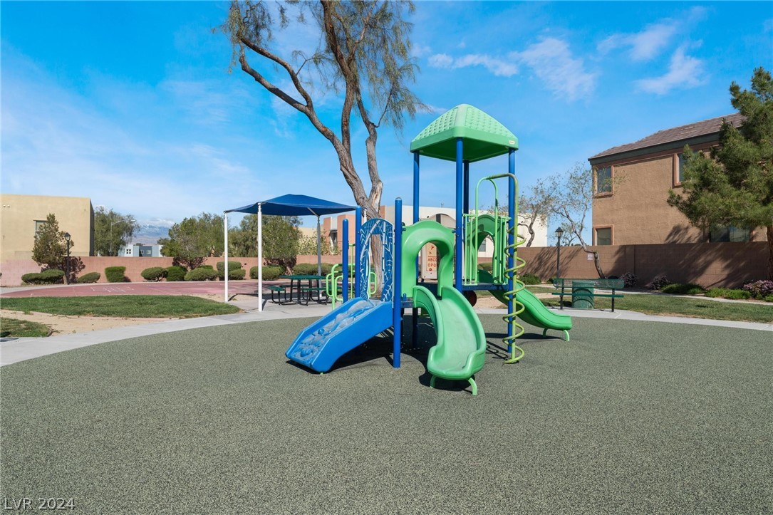 6469 Raven Hall Street