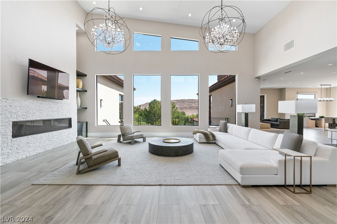 52 Olympia Canyon Way