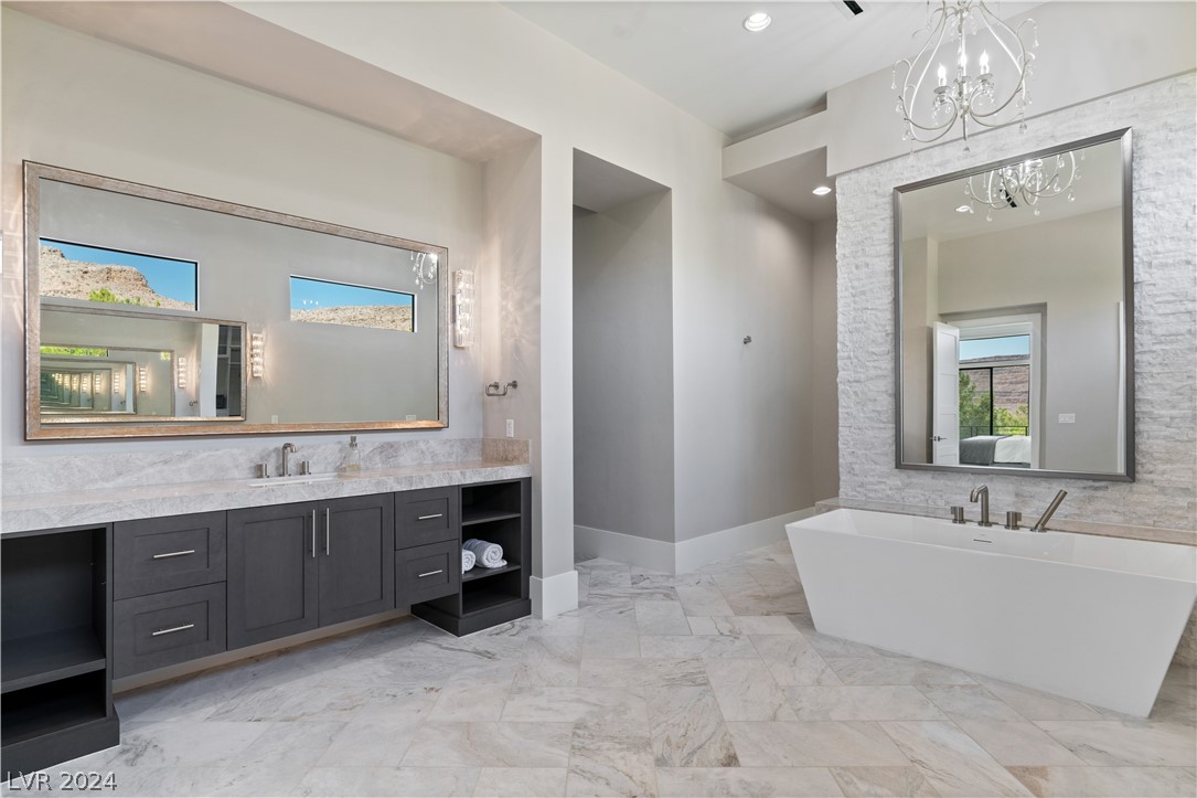 52 Olympia Canyon Way