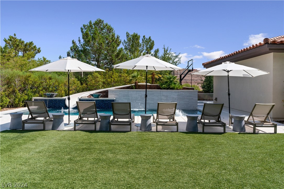 52 Olympia Canyon Way