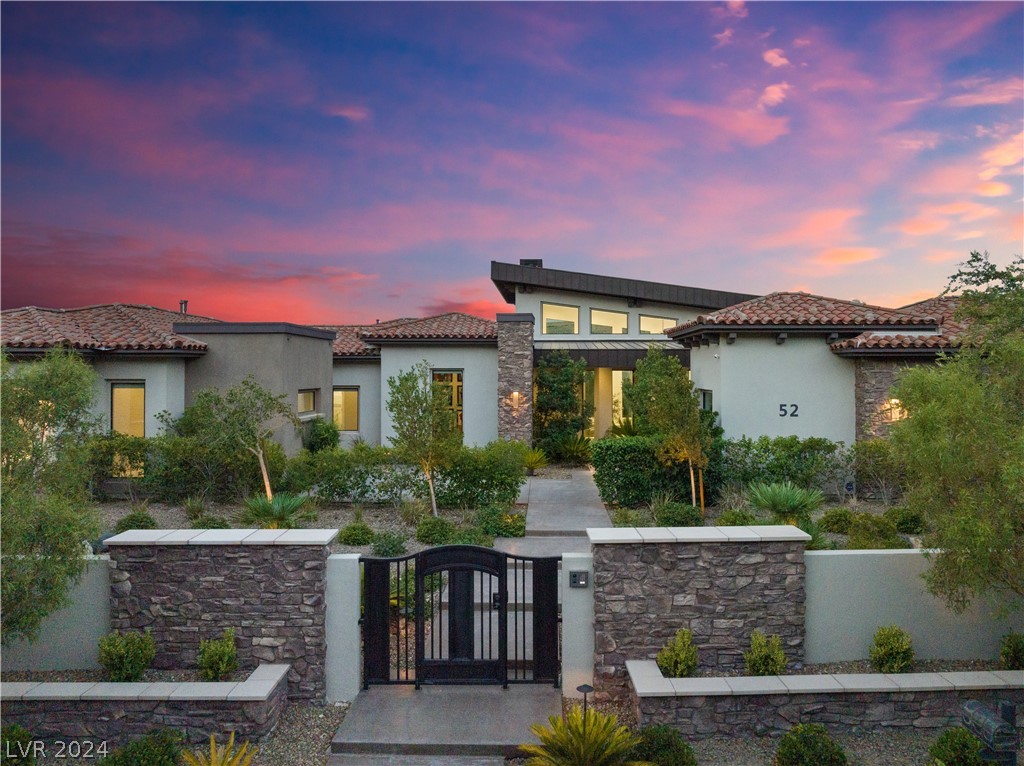 52 Olympia Canyon Way