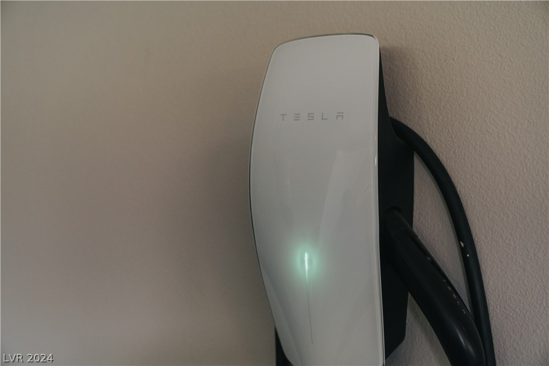 52 Olympia Canyon Way