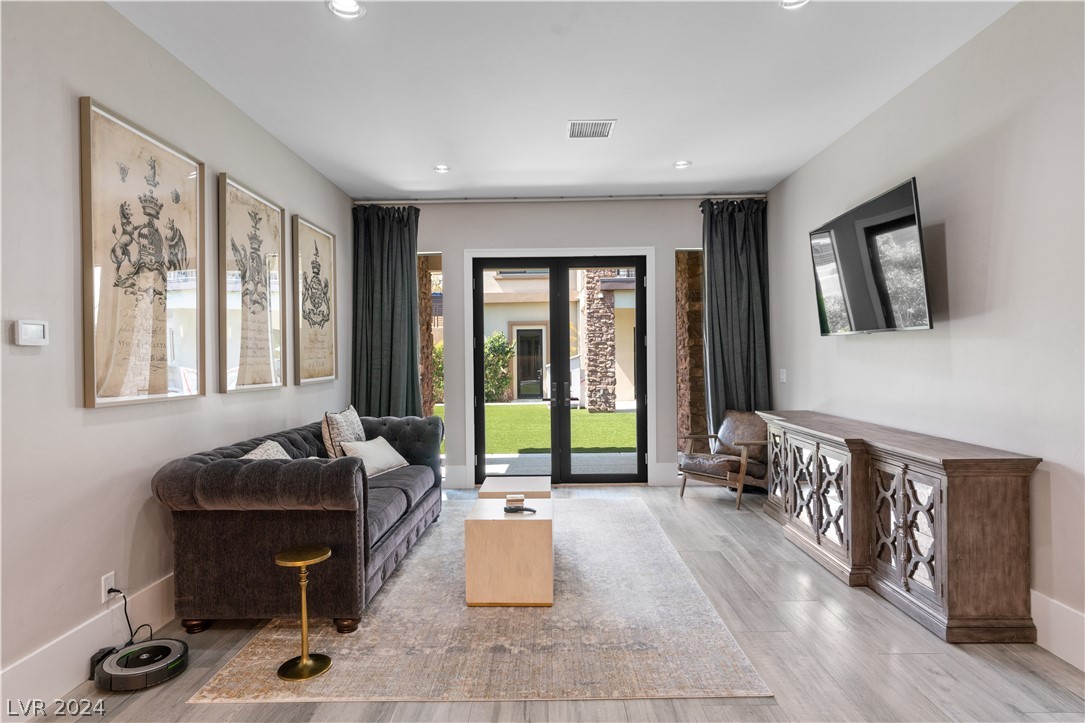 52 Olympia Canyon Way