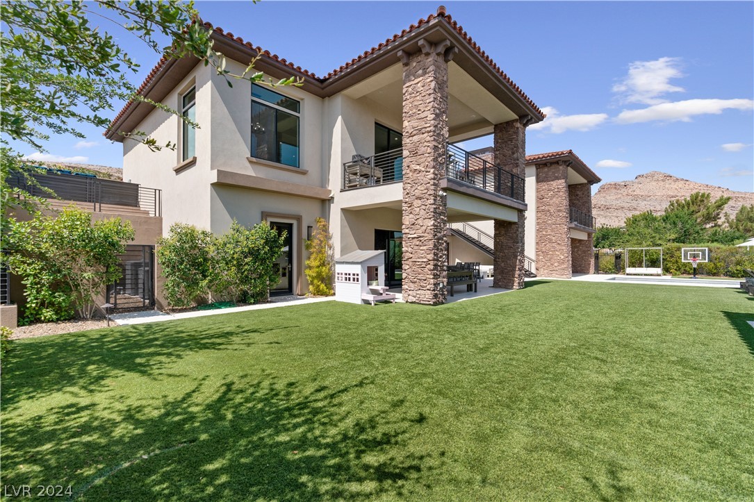 52 Olympia Canyon Way