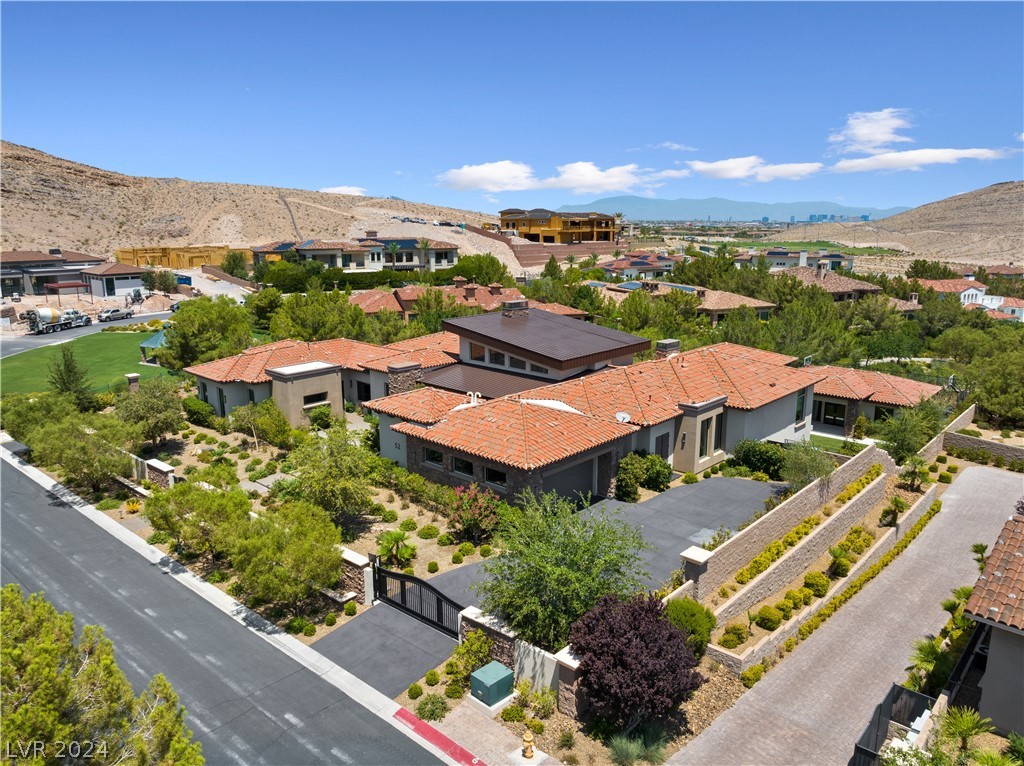 52 Olympia Canyon Way