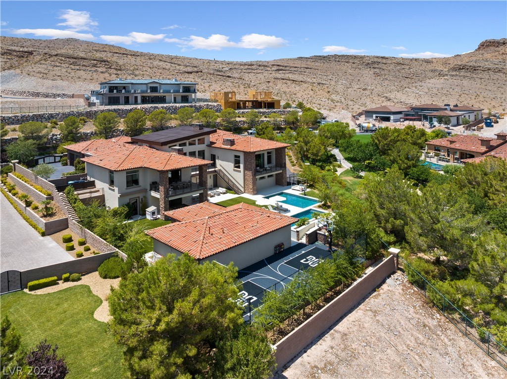 52 Olympia Canyon Way